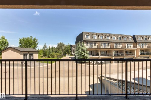 5833 Mullen Place Nw, Edmonton, AB 
