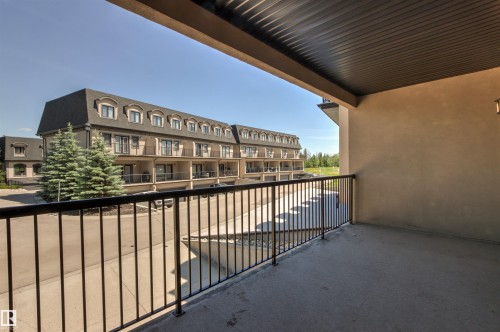 5833 Mullen Place Nw, Edmonton, AB 