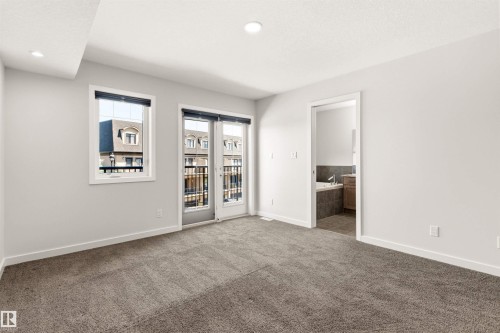 5833 Mullen Place Nw, Edmonton, AB 