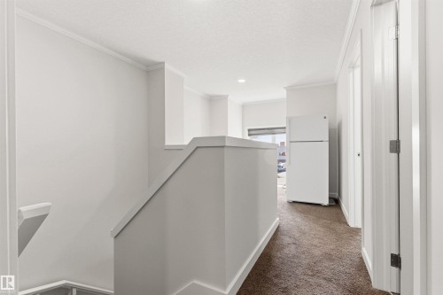 5833 Mullen Place Nw, Edmonton, AB 