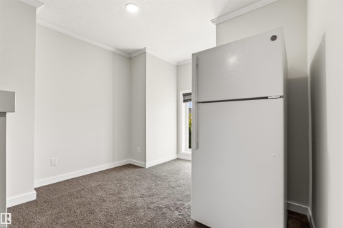 5833 Mullen Place Nw, Edmonton, AB 