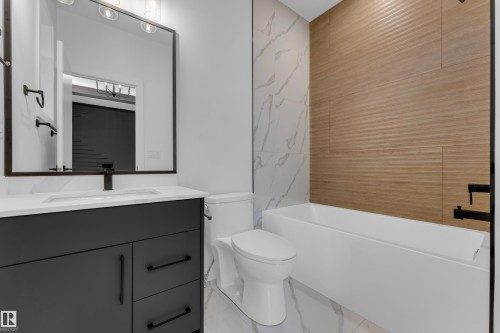 175 Graybriar Drive, Stony Plain, AB - Indoor Photo Showing Bathroom