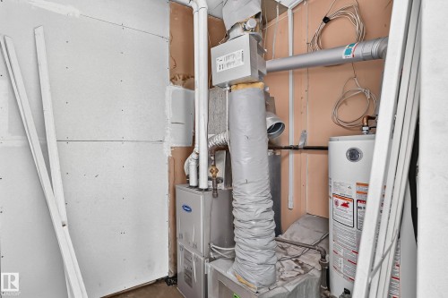 #40 3111 142 Av Nw, Edmonton, AB - Indoor Photo Showing Basement