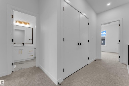 177 Graybriar Drive, Stony Plain, AB - Indoor Photo Showing Other Room