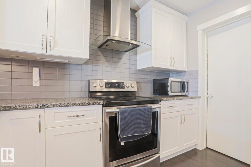 2033 Westerra Loop, Stony Plain, AB - Indoor Photo Showing Kitchen