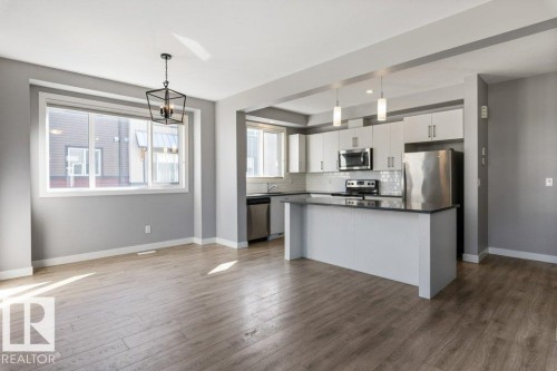 #62 16903 68 St Nw, Edmonton, AB - Indoor Photo Showing Kitchen With Stainless Steel Kitchen With Upgraded Kitchen