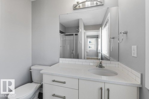 #62 16903 68 St Nw, Edmonton, AB - Indoor Photo Showing Bathroom