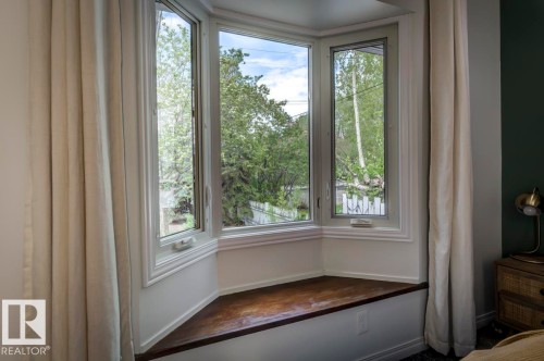 4024 121 St, Edmonton, AB - Indoor Photo Showing Other Room
