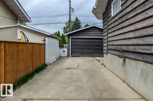 4024 121 St, Edmonton, AB - Outdoor With Exterior
