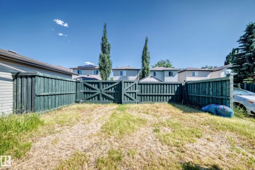1126 Grantham Drive Nw, Edmonton, AB - Outdoor