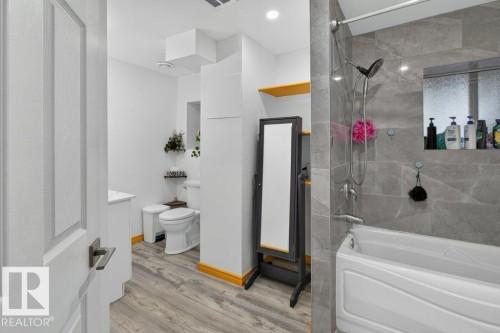 13803 133 Avenue Nw, Edmonton, AB 