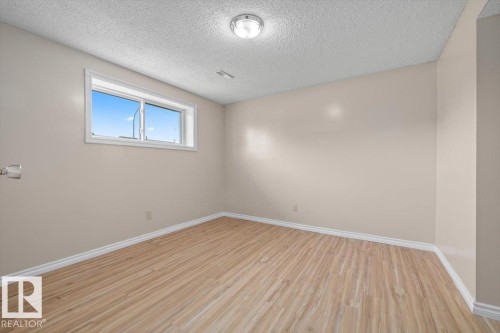 5212 50 Avenue, Bruderheim, AB - Indoor Photo Showing Other Room