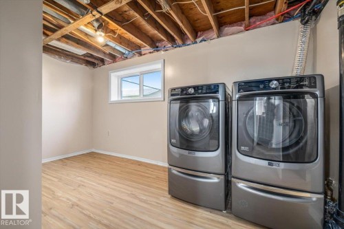 5212 50 Avenue, Bruderheim, AB - Indoor Photo Showing Laundry Room