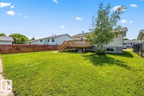 5212 50 Avenue, Bruderheim, AB - Outdoor With Deck Patio Veranda With Backyard