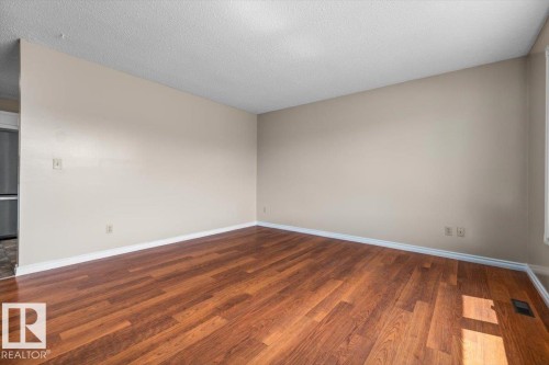5212 50 Avenue, Bruderheim, AB - Indoor Photo Showing Other Room