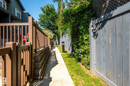 #17 7503 Getty Ga Nw, Edmonton, AB - Outdoor With Exterior