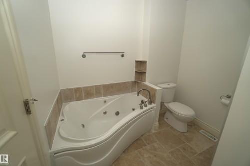 10224 90 Street Nw, Edmonton, AB - Indoor Photo Showing Bathroom