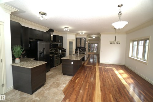 10224 90 Street Nw, Edmonton, AB - Indoor Photo Showing Kitchen
