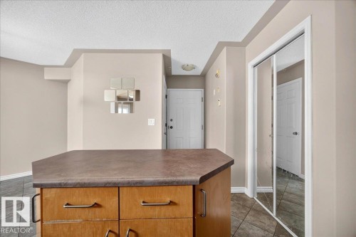 #503 10033 116 St Nw, Edmonton, AB - Indoor Photo Showing Other Room