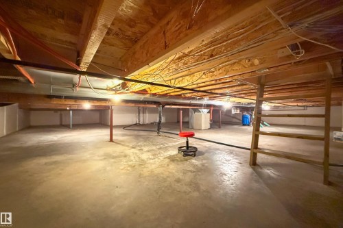 103 Argentia Beach, Rural Wetaskiwin County, AB - Indoor