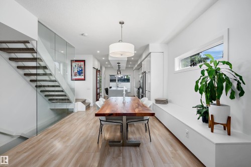 11413 126 Street Nw, Edmonton, AB - Indoor Photo Showing Other Room