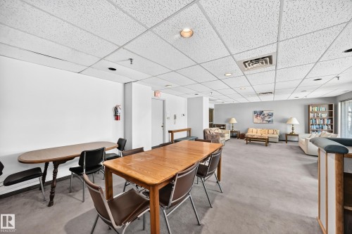 #1802 11027 87 Av Nw, Edmonton, AB - Indoor