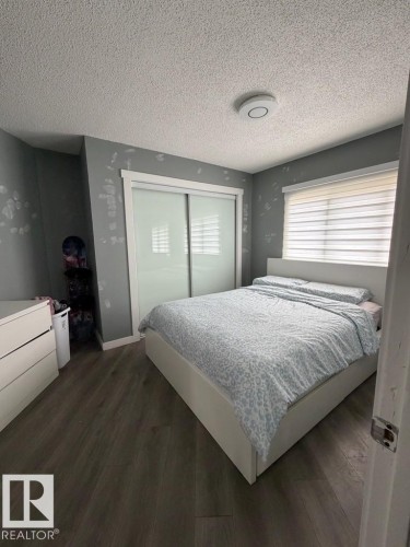 11837 Fort Rd Nw, Edmonton, AB 