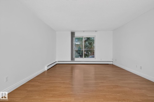 #108 10520 80 Av Nw, Edmonton, AB - Indoor Photo Showing Other Room