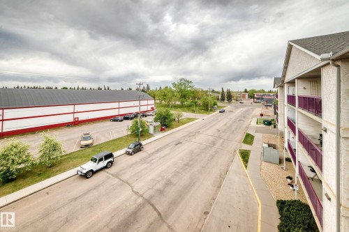 311 4906 47 Avenue, Leduc, AB - Outdoor