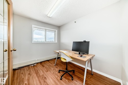 311 4906 47 Avenue, Leduc, AB - Indoor Photo Showing Office