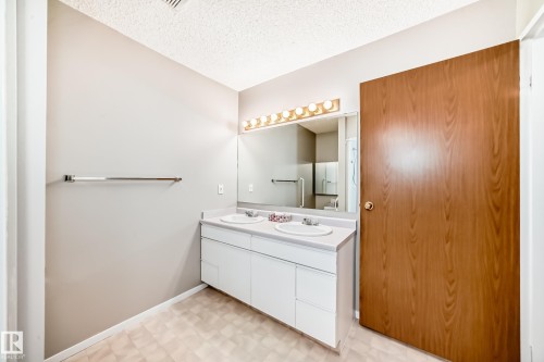 311 4906 47 Avenue, Leduc, AB - Indoor