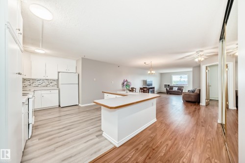 311 4906 47 Avenue, Leduc, AB - Indoor Photo Showing Kitchen With Double Sink
