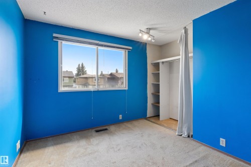 17912 77 Avenue, Edmonton, AB 
