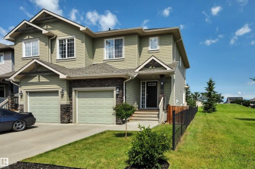 3 MEADOWVIEW Court   Spruce Grove, AB T7X 0N2