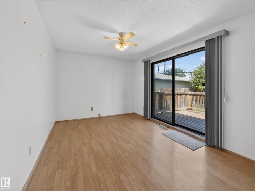14031 63 Street Nw, Edmonton, AB - Indoor Photo Showing Other Room