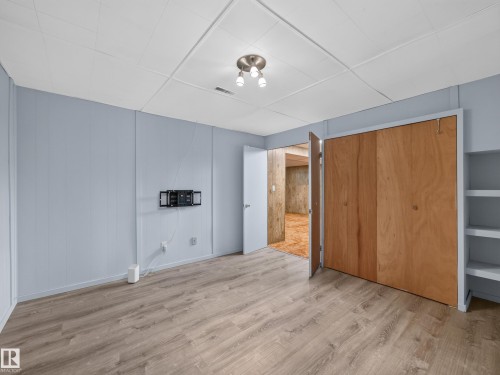 14031 63 Street Nw, Edmonton, AB - Indoor Photo Showing Other Room