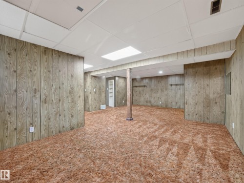 14031 63 Street Nw, Edmonton, AB - Indoor