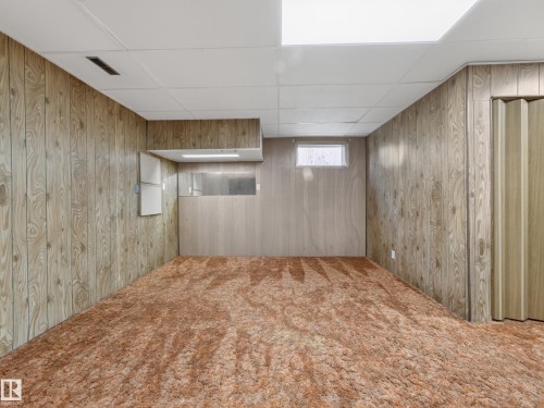 14031 63 Street Nw, Edmonton, AB - Indoor
