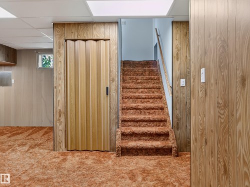 14031 63 Street Nw, Edmonton, AB - Indoor Photo Showing Other Room
