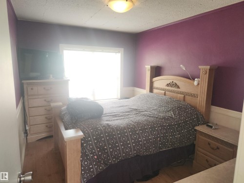 4743 47 Street, Onoway, AB - Indoor Photo Showing Bedroom