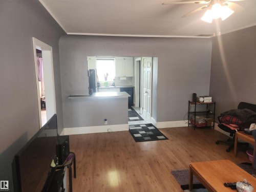 4743 47 Street, Onoway, AB - Indoor