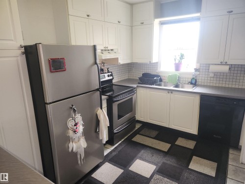 4743 47 Street, Onoway, AB - Indoor Photo Showing Kitchen With Stainless Steel Kitchen