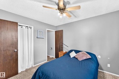 3724 54 Street, Wetaskiwin, AB - Indoor Photo Showing Bedroom