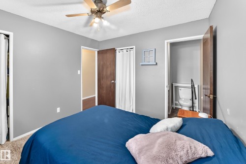 3724 54 Street, Wetaskiwin, AB - Indoor Photo Showing Bedroom