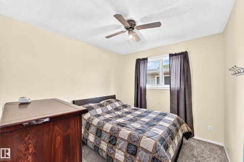 3724 54 Street, Wetaskiwin, AB - Indoor Photo Showing Bedroom