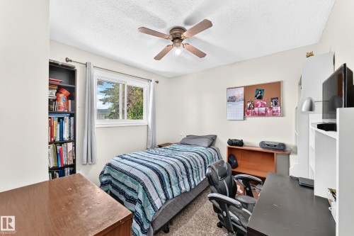 3724 54 Street, Wetaskiwin, AB - Indoor Photo Showing Bedroom