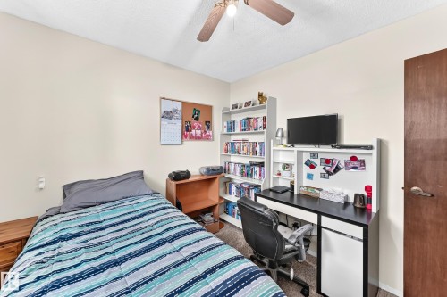 3724 54 Street, Wetaskiwin, AB - Indoor Photo Showing Bedroom