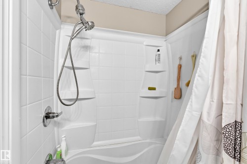 3724 54 Street, Wetaskiwin, AB - Indoor Photo Showing Bathroom