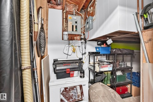 3724 54 Street, Wetaskiwin, AB - Indoor