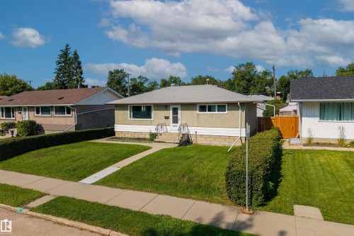 10534 163 Street Nw, Edmonton, AB - Outdoor